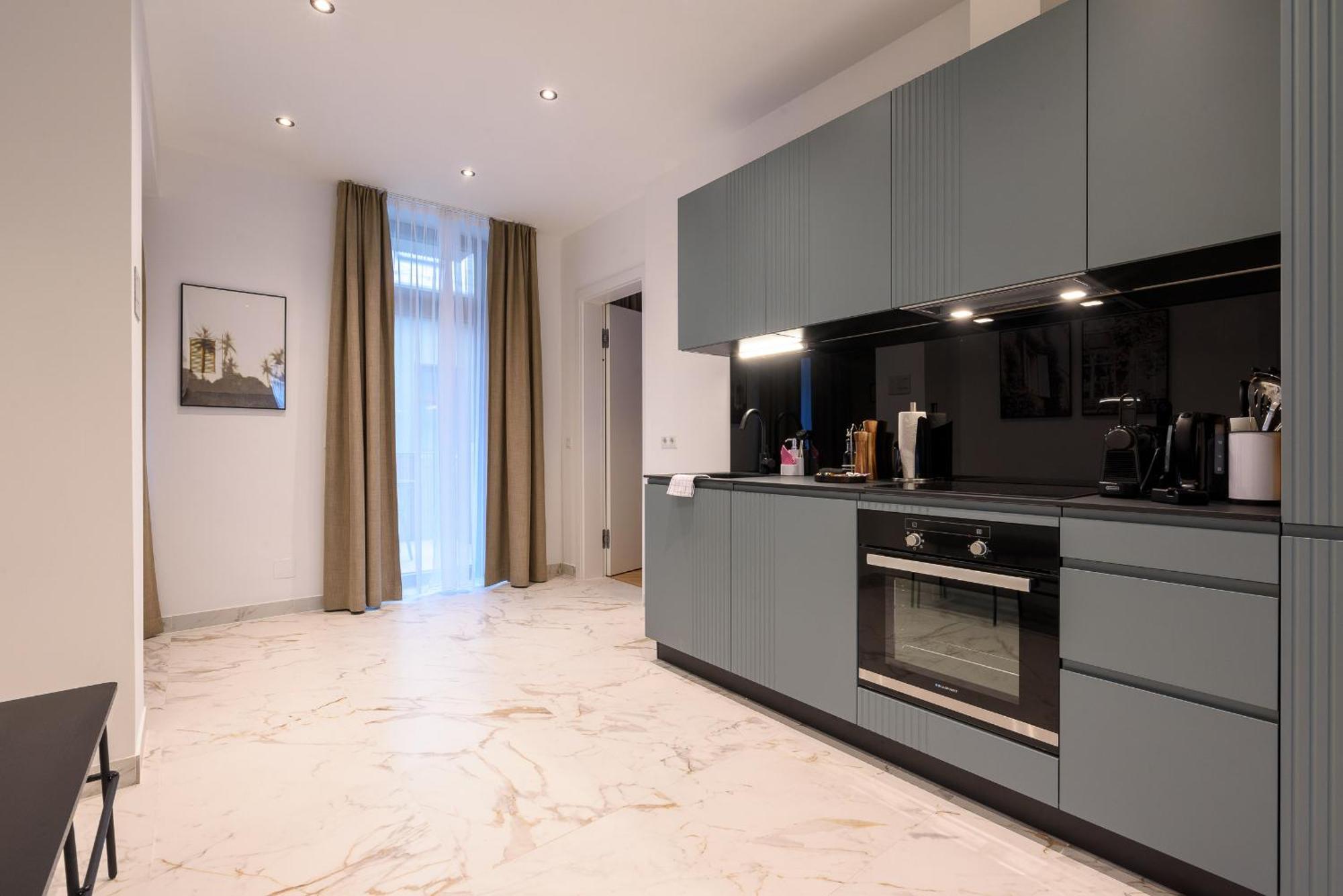 Limehome Vienna Karajangasse Viena Quarto foto