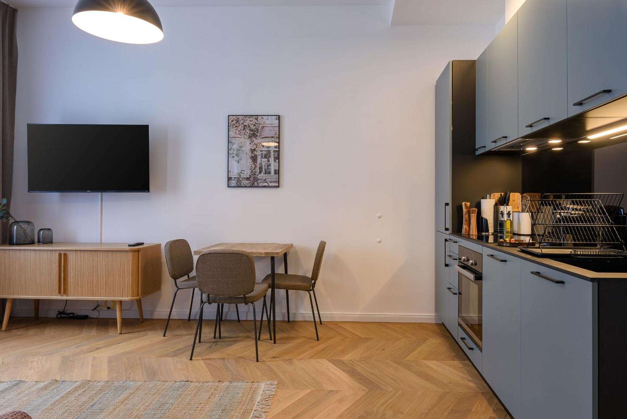 Limehome Vienna Karajangasse Viena Quarto foto